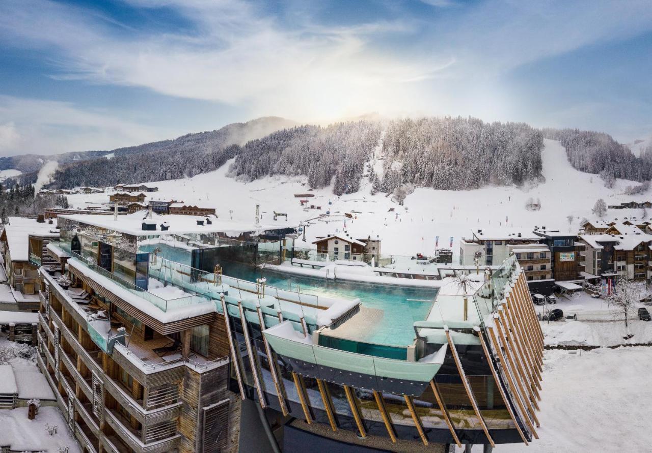 Hotel Salzburger Hof Леоганг Экстерьер фото
