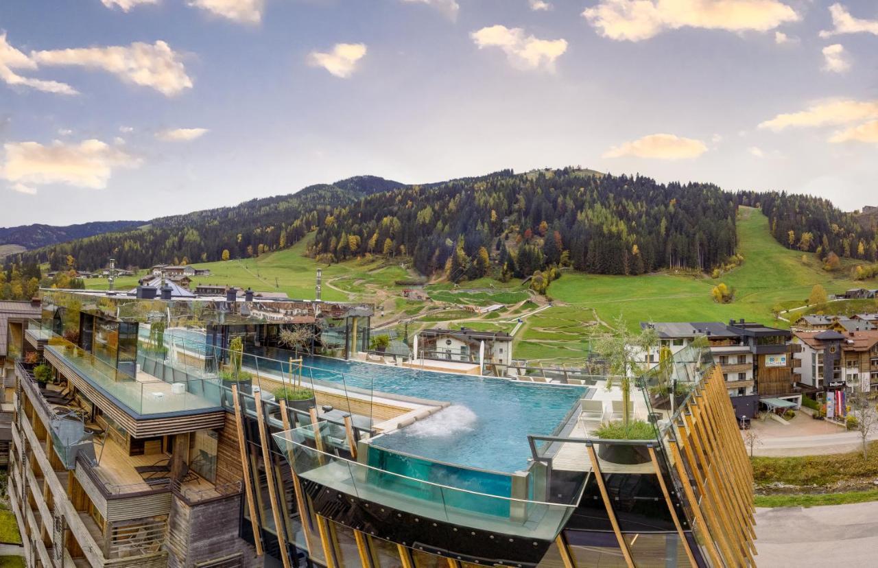 Hotel Salzburger Hof Леоганг Экстерьер фото