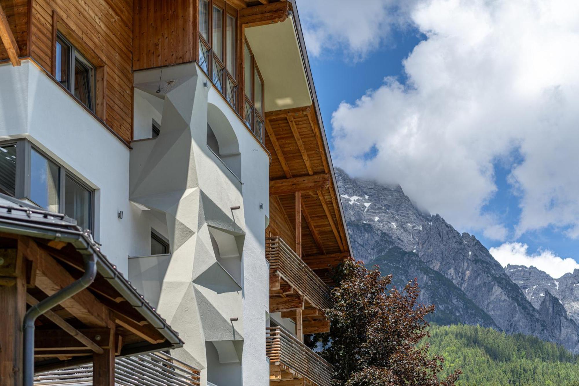 Hotel Salzburger Hof Леоганг Экстерьер фото